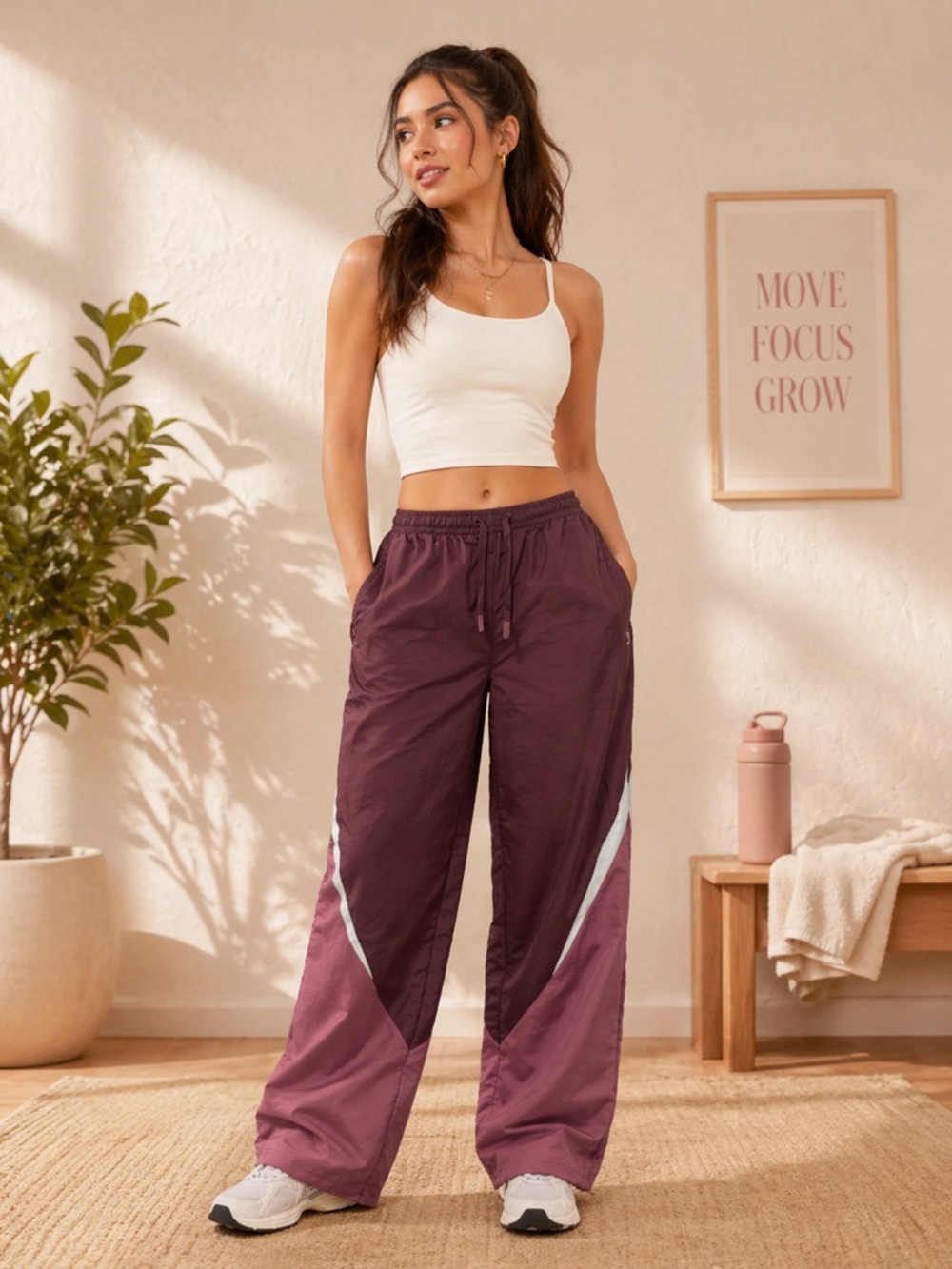 Gymshark Women’s Contrast Track pants Rich Maroon Reset Pink Size Small NEW